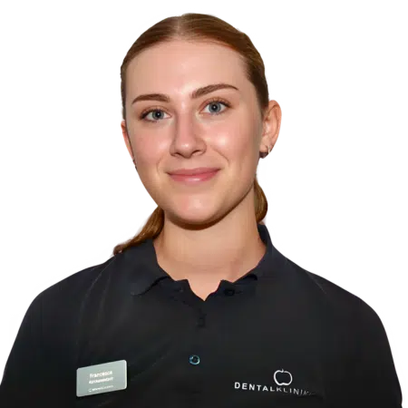 Francesca - klinikassistent i Ballerup